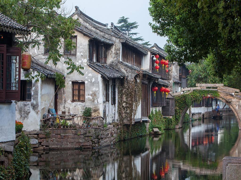 住旅馆，，交了一个星期的房钱回老家玩，一个星期到了，我人还在老家，前几天我给老板打个电话说我回来再游戏画面